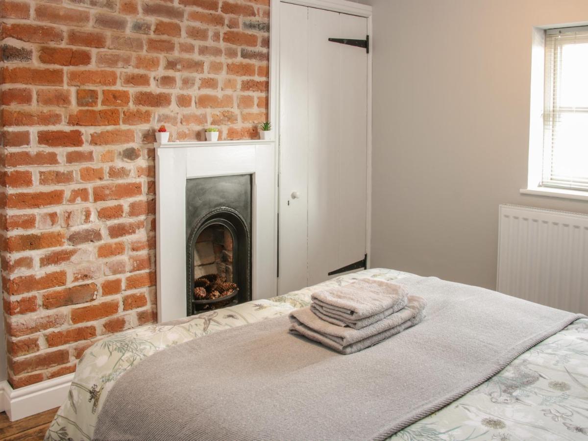 1 Royal Oak Cottages Shrewsbury Extérieur photo